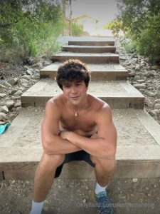 Dropped something in the dms check it out before i delete