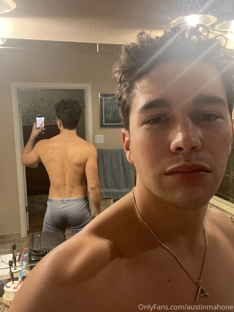 Can you guess what today s special is tell me in the dms 