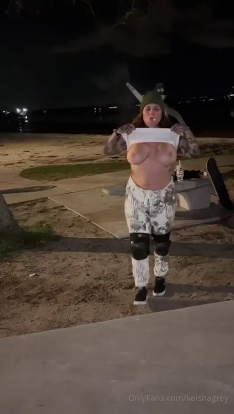 Horny run to your dms 