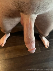 Wanna be my cum dump for the weekend i love letting a cute guy stay