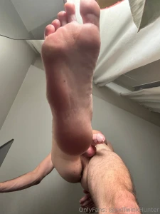 I want you to worship my big manly feet before you move up to my