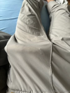 I don t know why everyone keeps staring at me in the gym