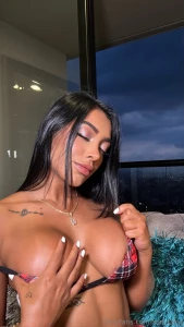 I want to feel your tongue all over this