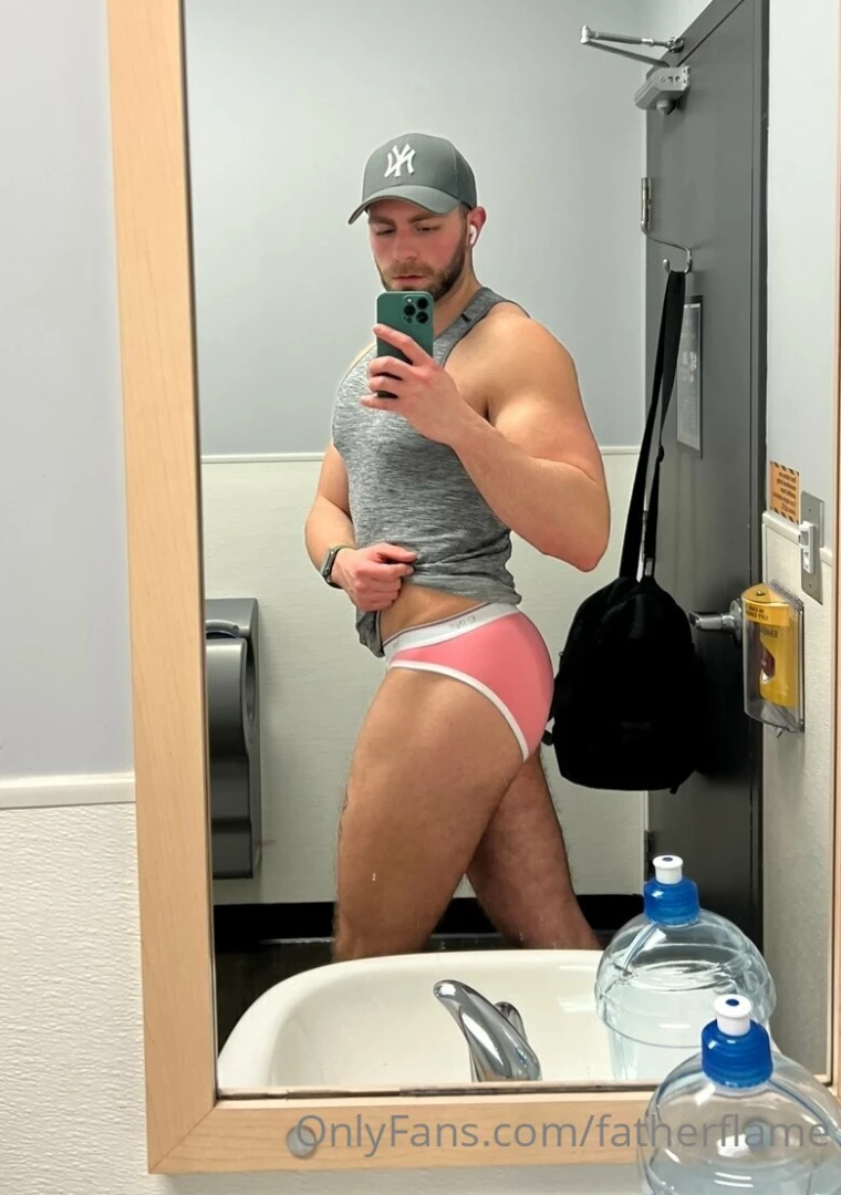 Keep the pink theme going 