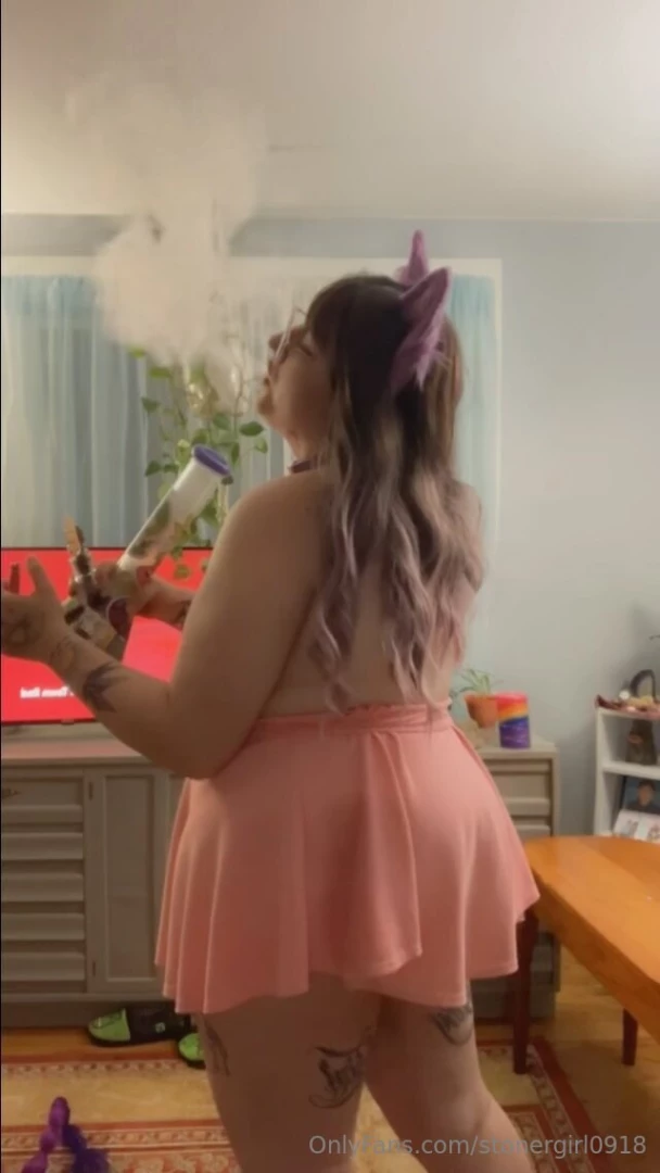 Stonergirl0918 part 1 