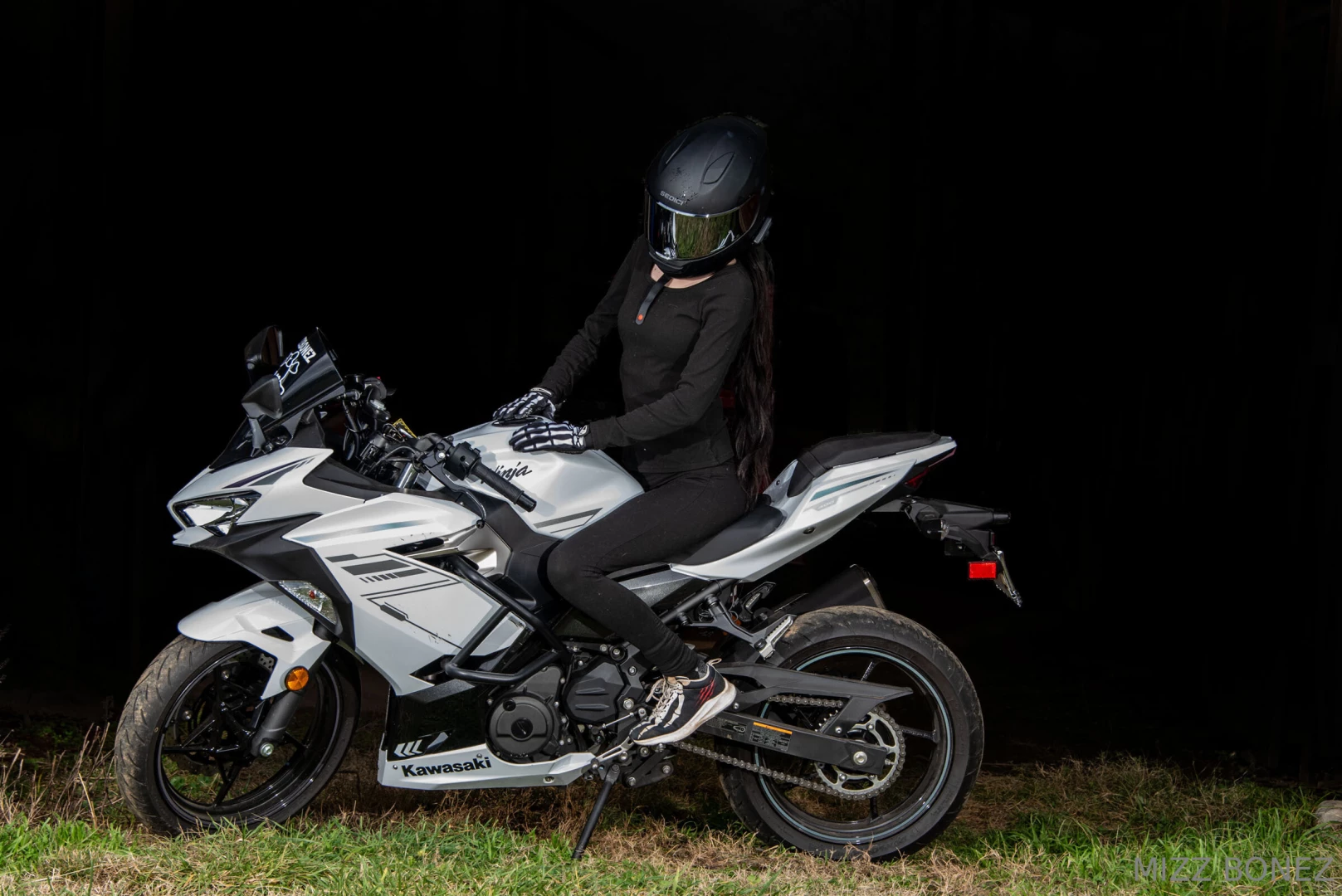 Not my tiny ass making my 400 look huge part 8 