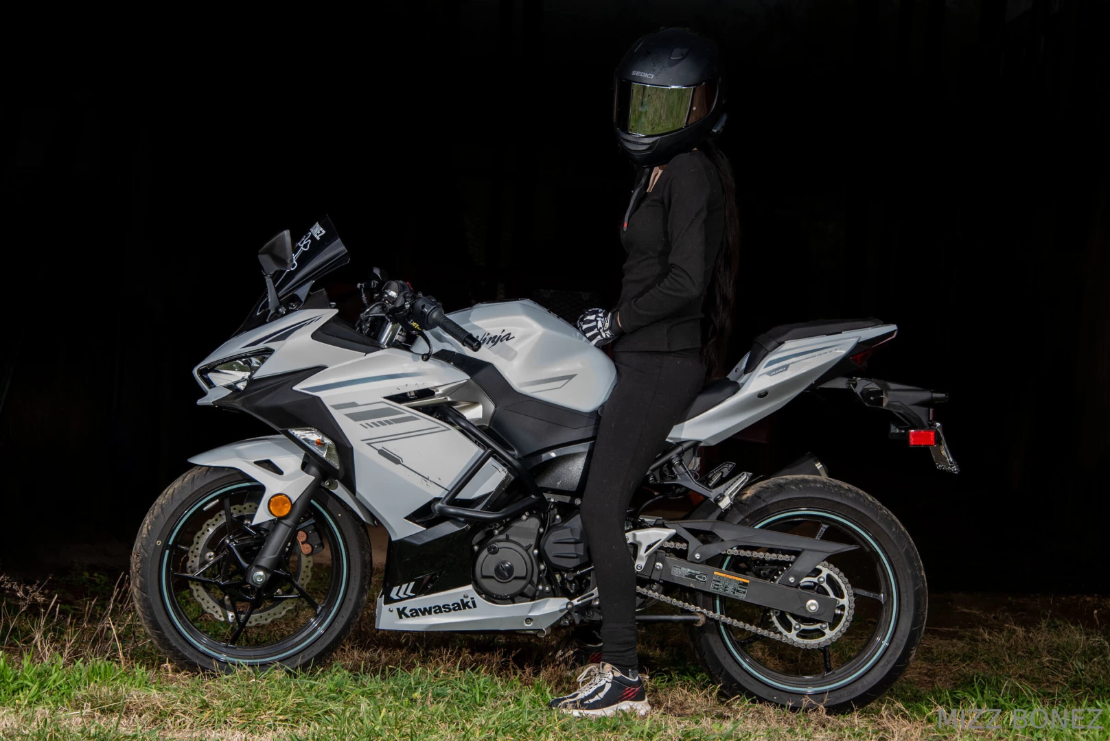 Not my tiny ass making my 400 look huge part 5 