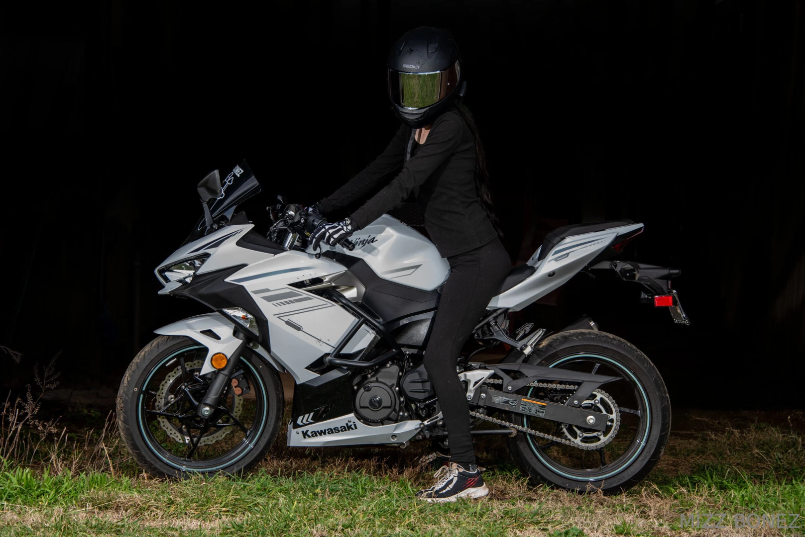 Not my tiny ass making my 400 look huge part 3 