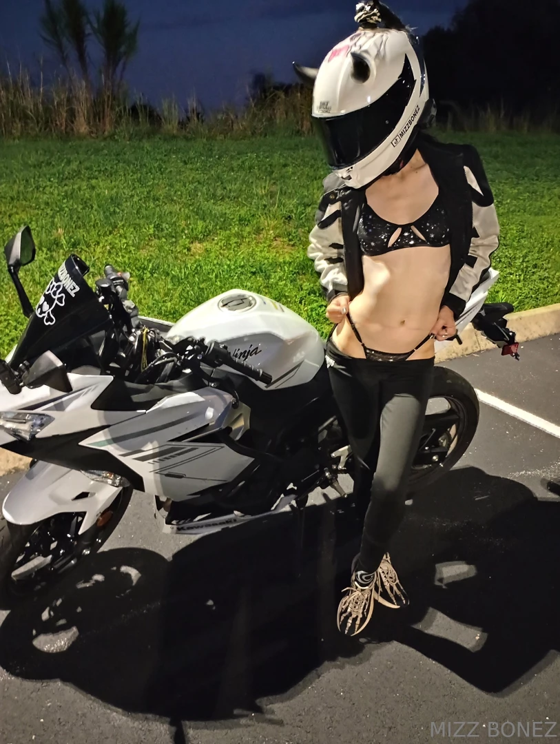 B g biker couple video drops at 9am est part 4 