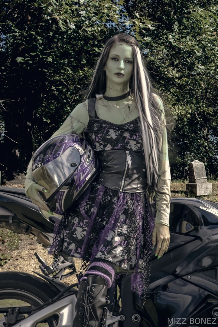 Bride of frankenstein cosplaying moto version complete with matching part 1 