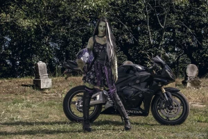 Bride of frankenstein cosplaying moto version complete with matching part 2