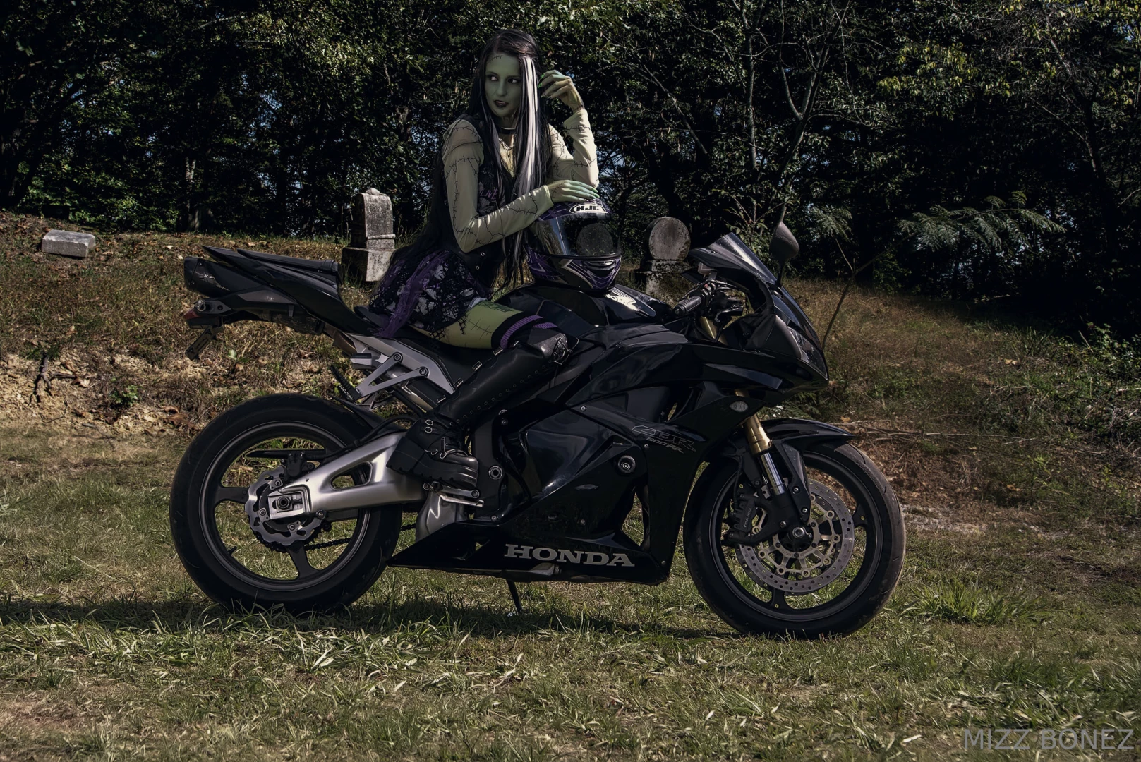 Bride of frankenstein cosplaying moto version complete with matching part 3 