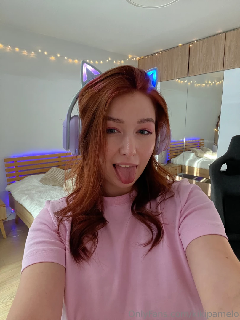 I m thinking of doing a live stream here but i don t know if anyone 