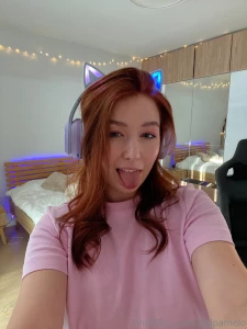 I m thinking of doing a live stream here but i don t know if anyone