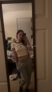 I m back making custom content sub to my other of for faster replies part 1