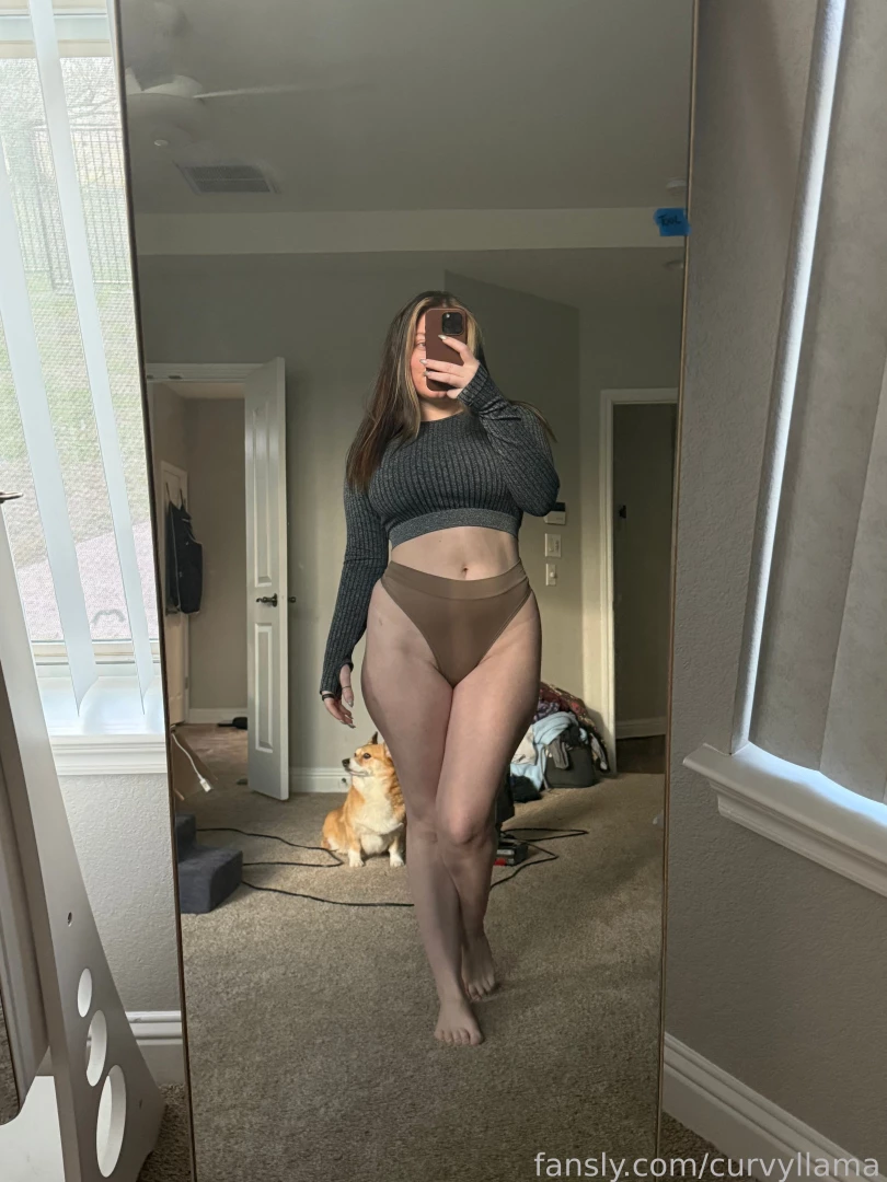 Nice audio time we back baby enjoy loaf also trying to be a cute 