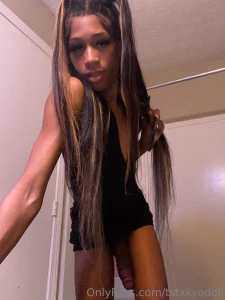 I heard you like girls with big