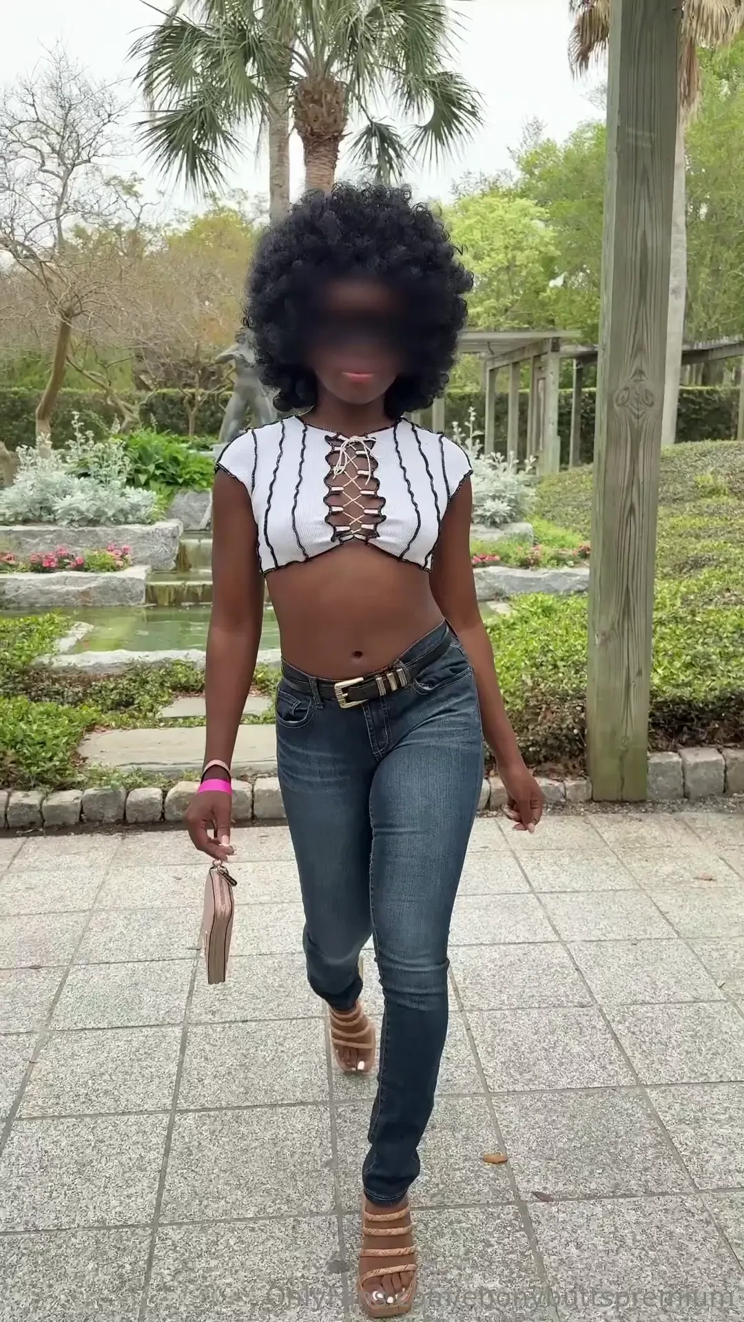 Ebonybuttspremium part 128 