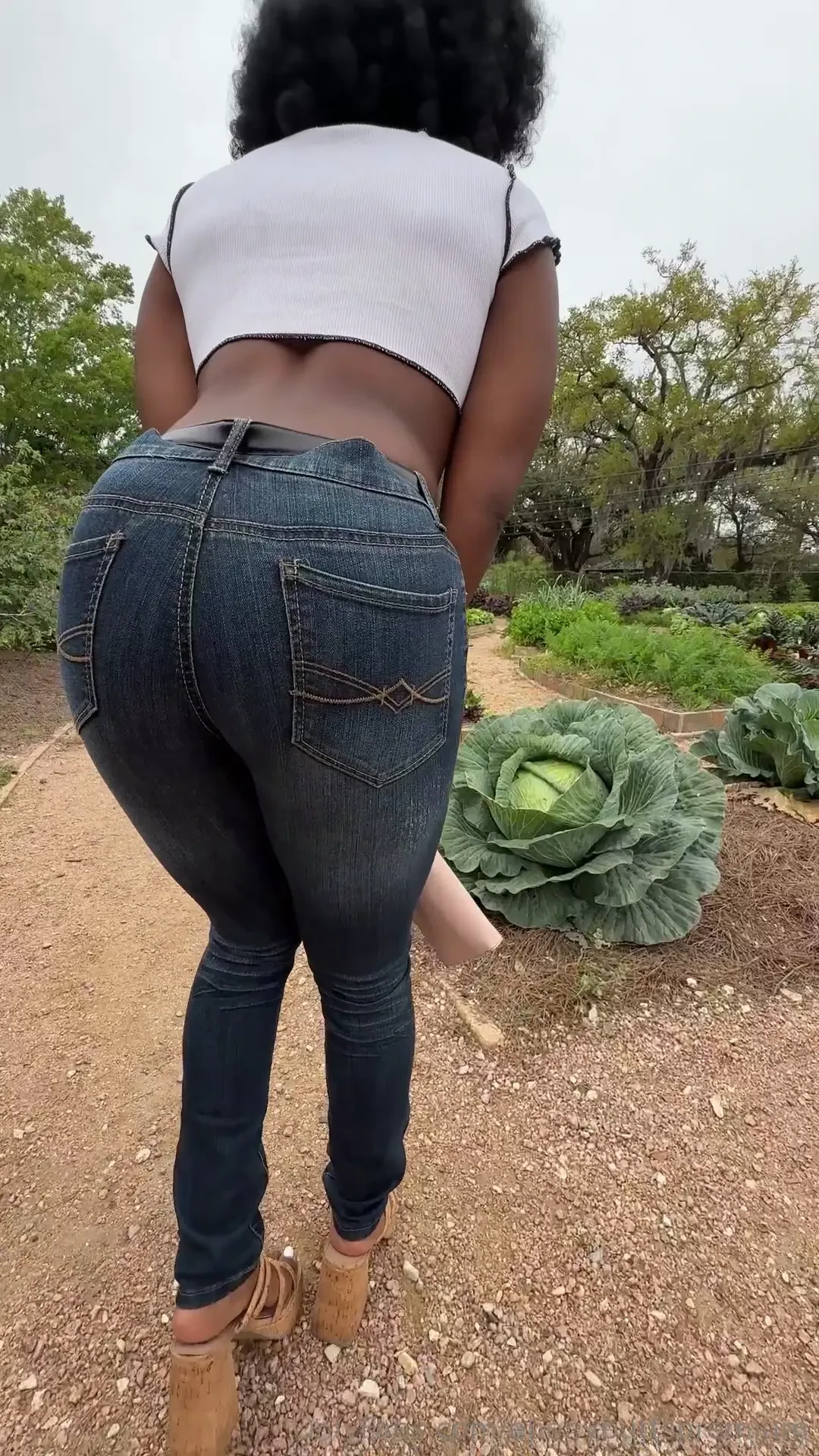 When your ass is as big as the tomatoes 