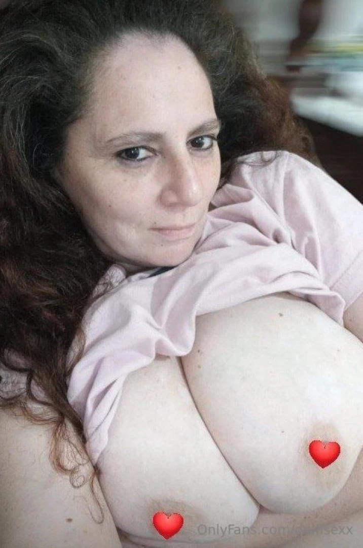 Miaduval miaduval follow this sexy blonde supermodel she has the best part 7 