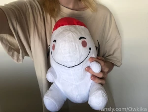 Hellur cuties this gift from someone in the community came in the mail