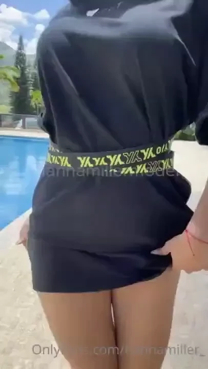 Da una buena miradita debajo de mi vestido tip here if you like it i 