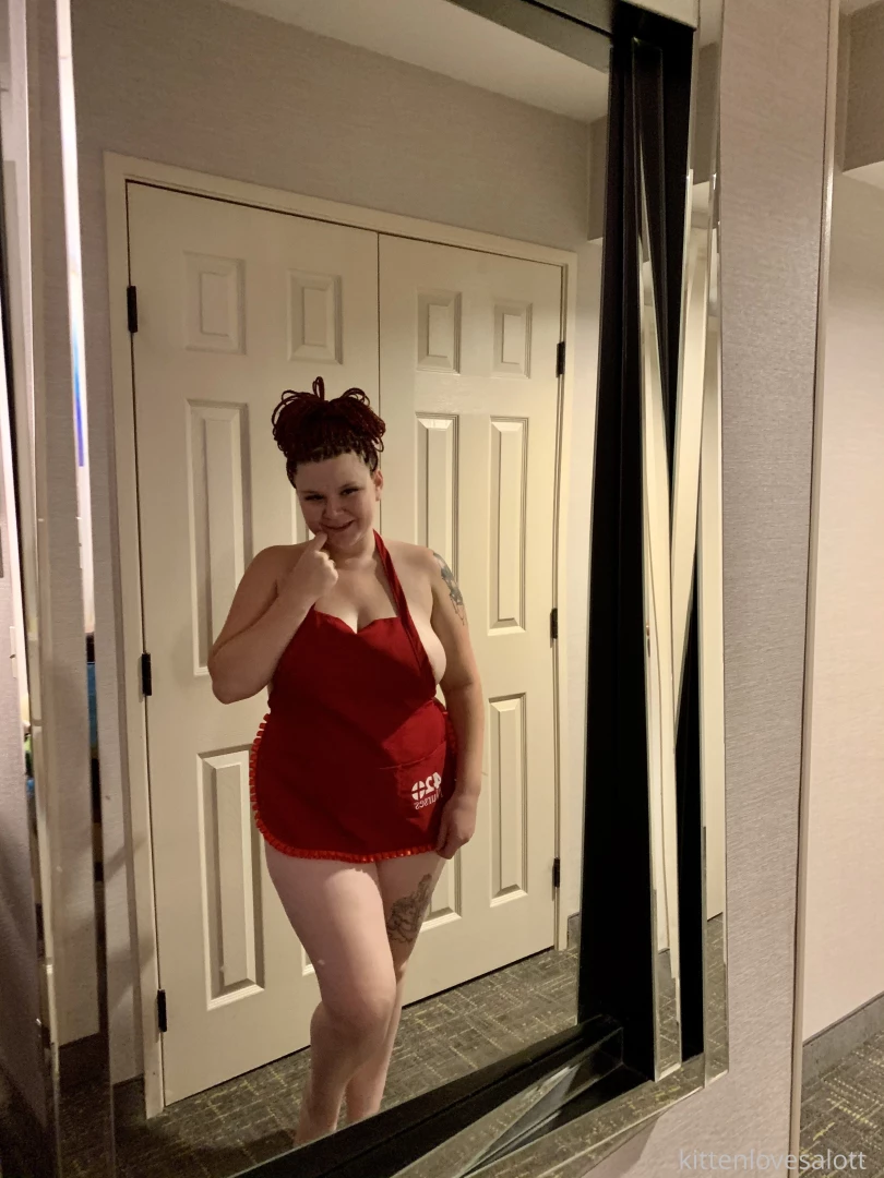 Trying on some of my 420nurse gear i ll have more up to this set soon part 2 