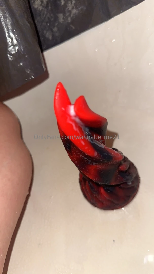 You like my cum all over this dildo should i post the videos 