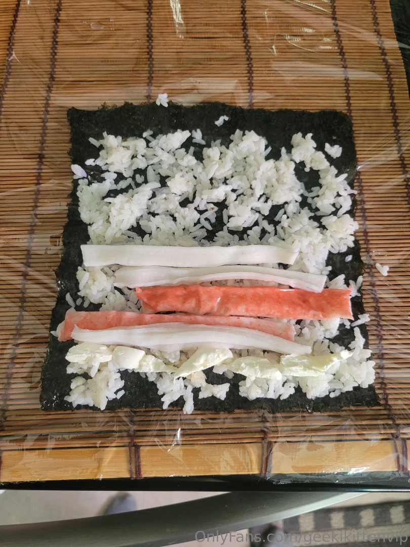 Made sushi with some imitation crab meat and plain cream cheese it 