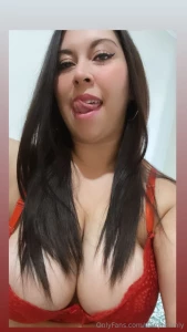 Mis amores no recuerdo quien fue el que queria comprar un sosten rojo part 1