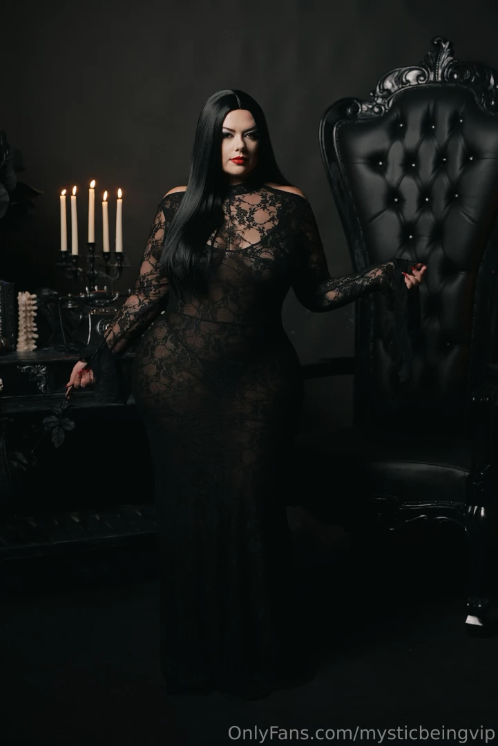 Day 9 31 days of halloween morticia from the addams family part 7 