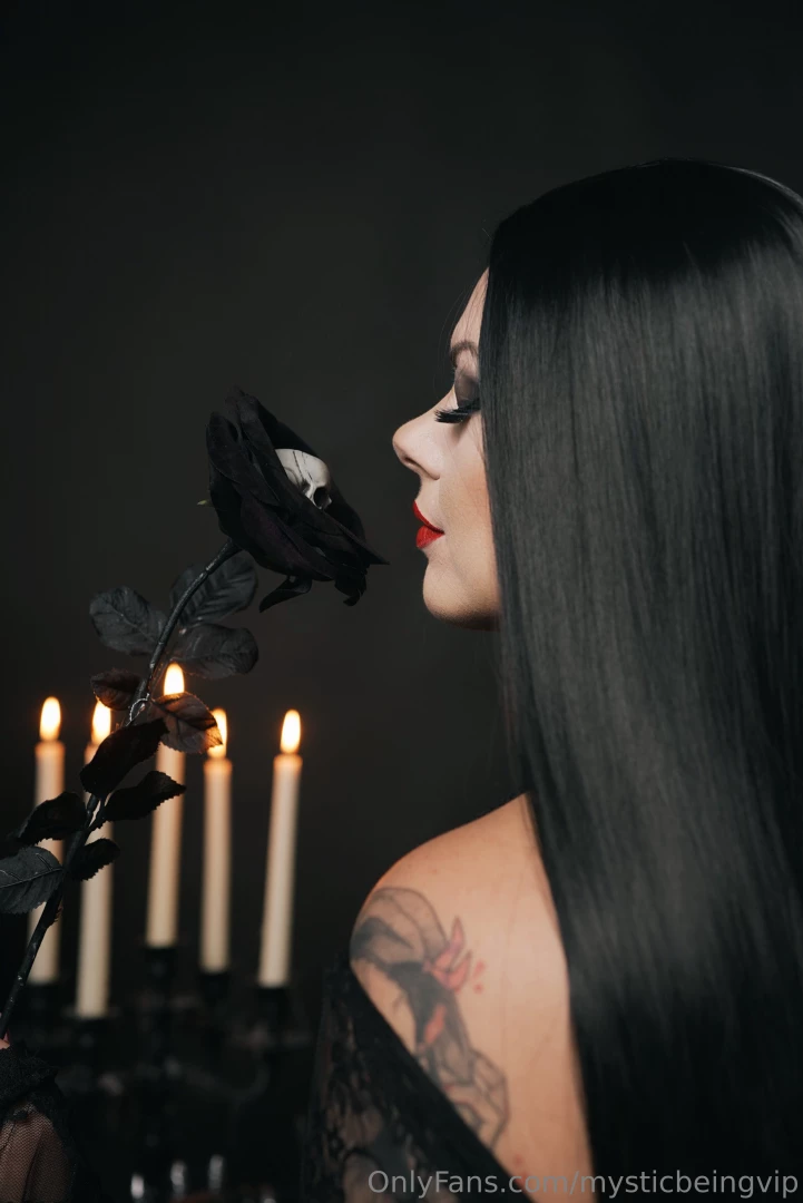 Day 9 31 days of halloween morticia from the addams family 