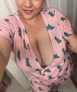 I feel really sexy tonight wanna see part 2