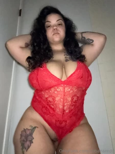 Do i look good in red part 200