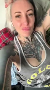 Just a quick hello to you all hope you had a nice weekend xx