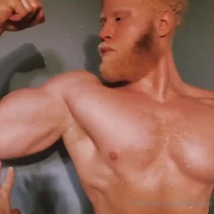 Muscle worship jupiter the blonde giant xxl majestic blonde