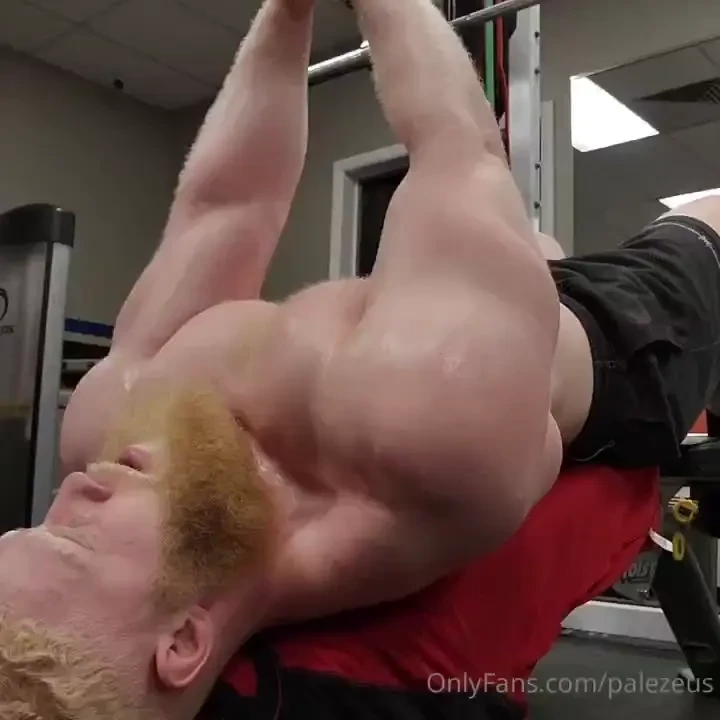 Chest day supersets the aftermath decline db chest press w close grip part 5 