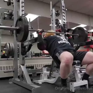 Chest day supersets the aftermath decline alt staggered push ups bench