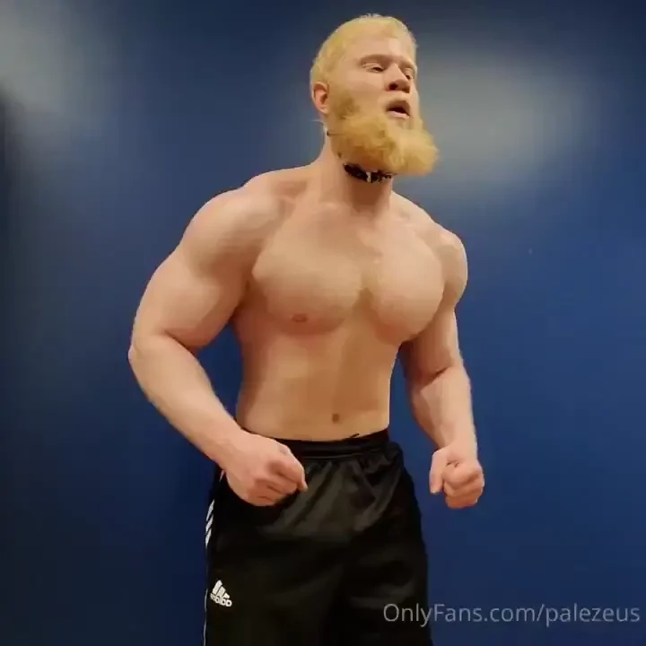 Chest day supersets the aftermath pause bench pressing 400lbs x 1 part 2 