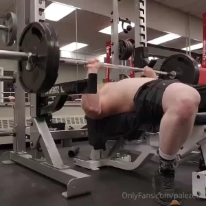 Chest day supersets the aftermath plank alt cable chest flies pause part 4