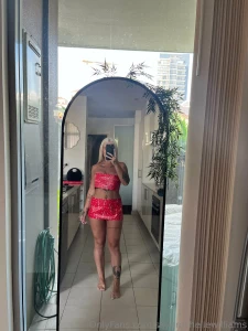 Buy mummy a gift hehe