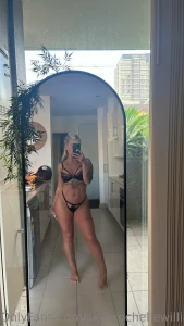 Someone buy me cute sets