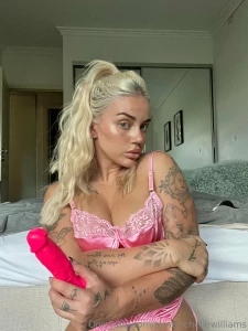 Let me lick it part 27