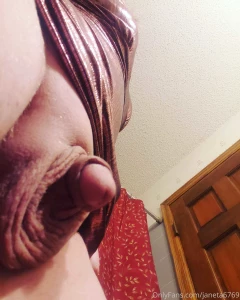 I hope you enjoy these nudes and my little tease for my fancy lewds at