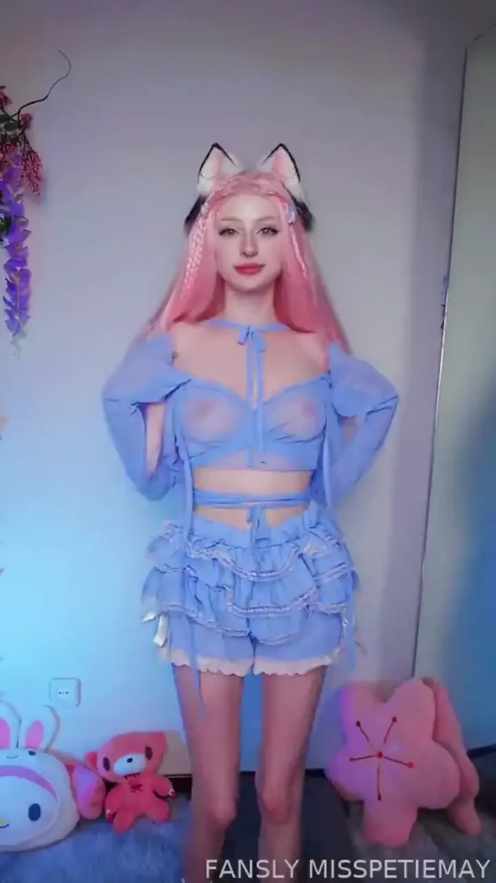 Bum boom dance funny alt animegirl smallboobs egirl switch petite 