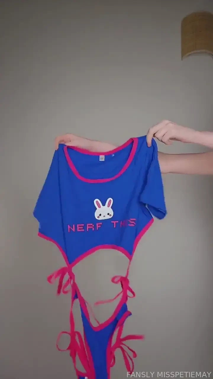 Nerf this kitty skinny cosplaygirl egirl daddysgirl dance gamergirl 