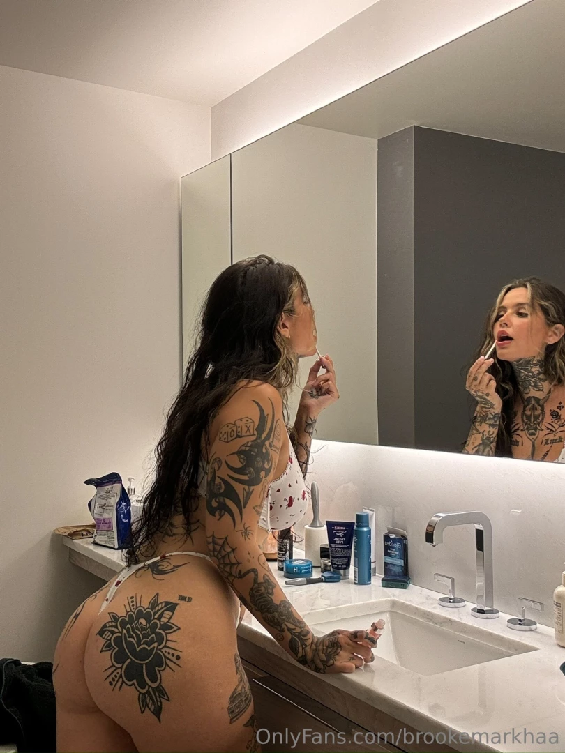 I wanna be urs daddy hit me in my messages part 1 