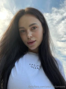 I like to start the day with something light and healthy fruit makes