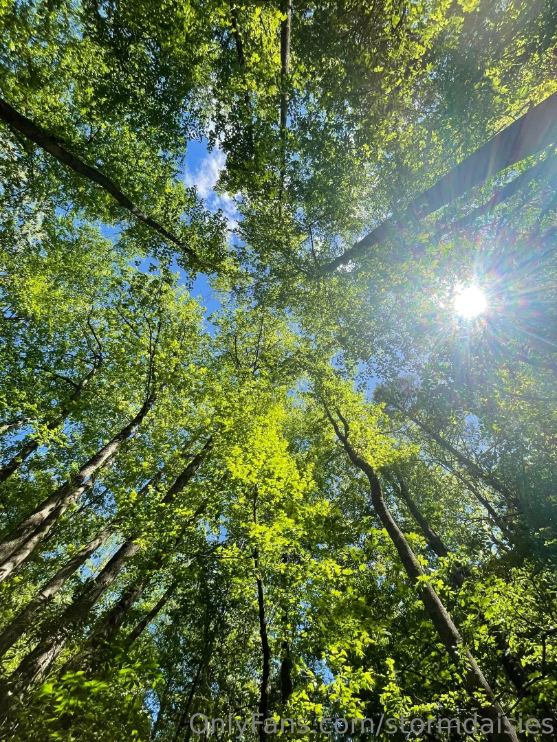 Enjoy the beautiful views with me the rest of the pics will be posted part 1 