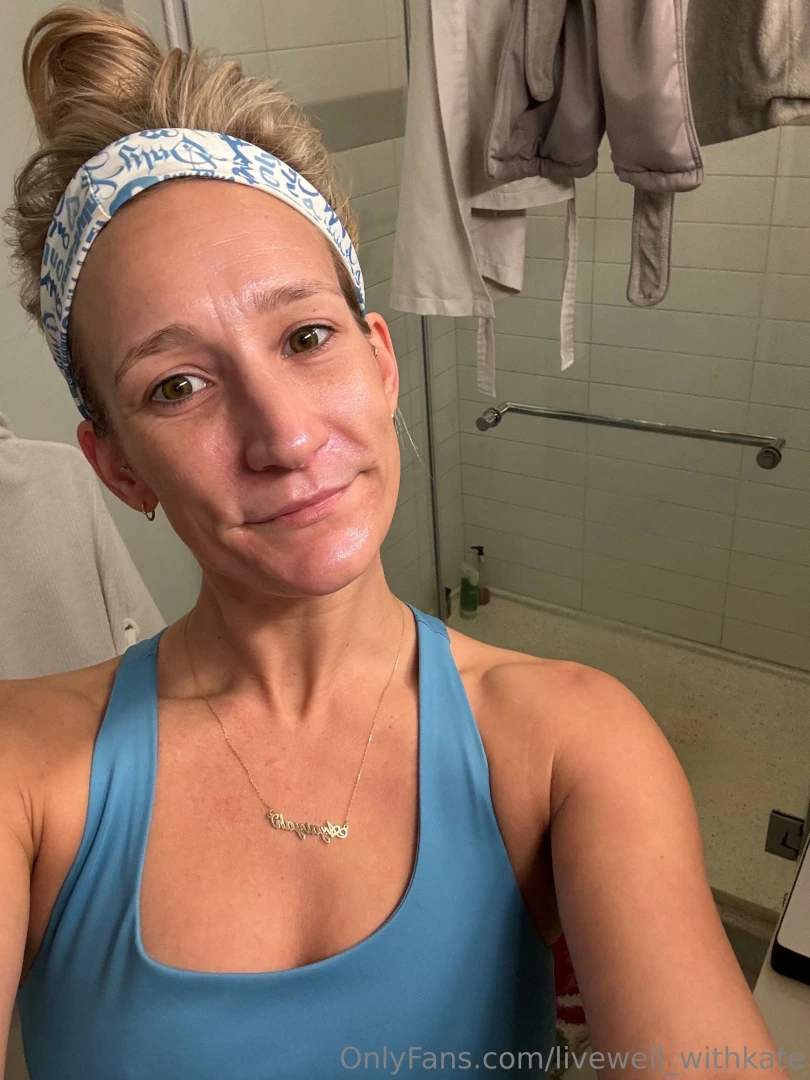 Post skin care routine 